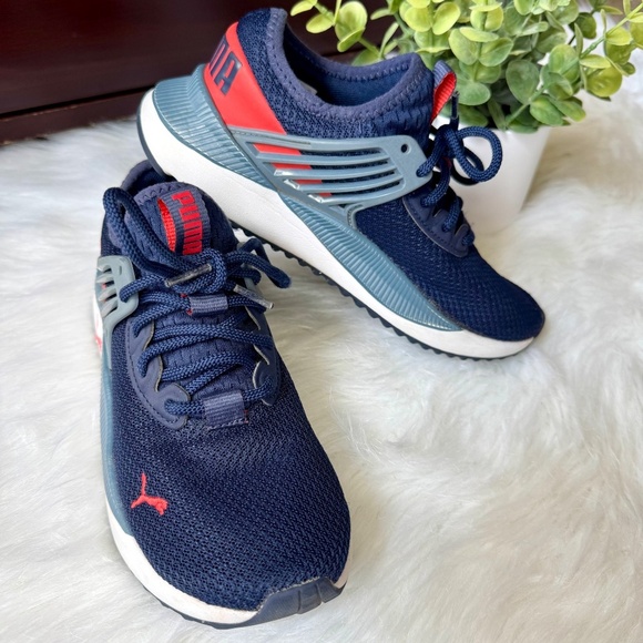 Puma Pacer Future Lace Up Sneakers Youth Boys Size 4.5C Navy Red - Picture 2 of 11